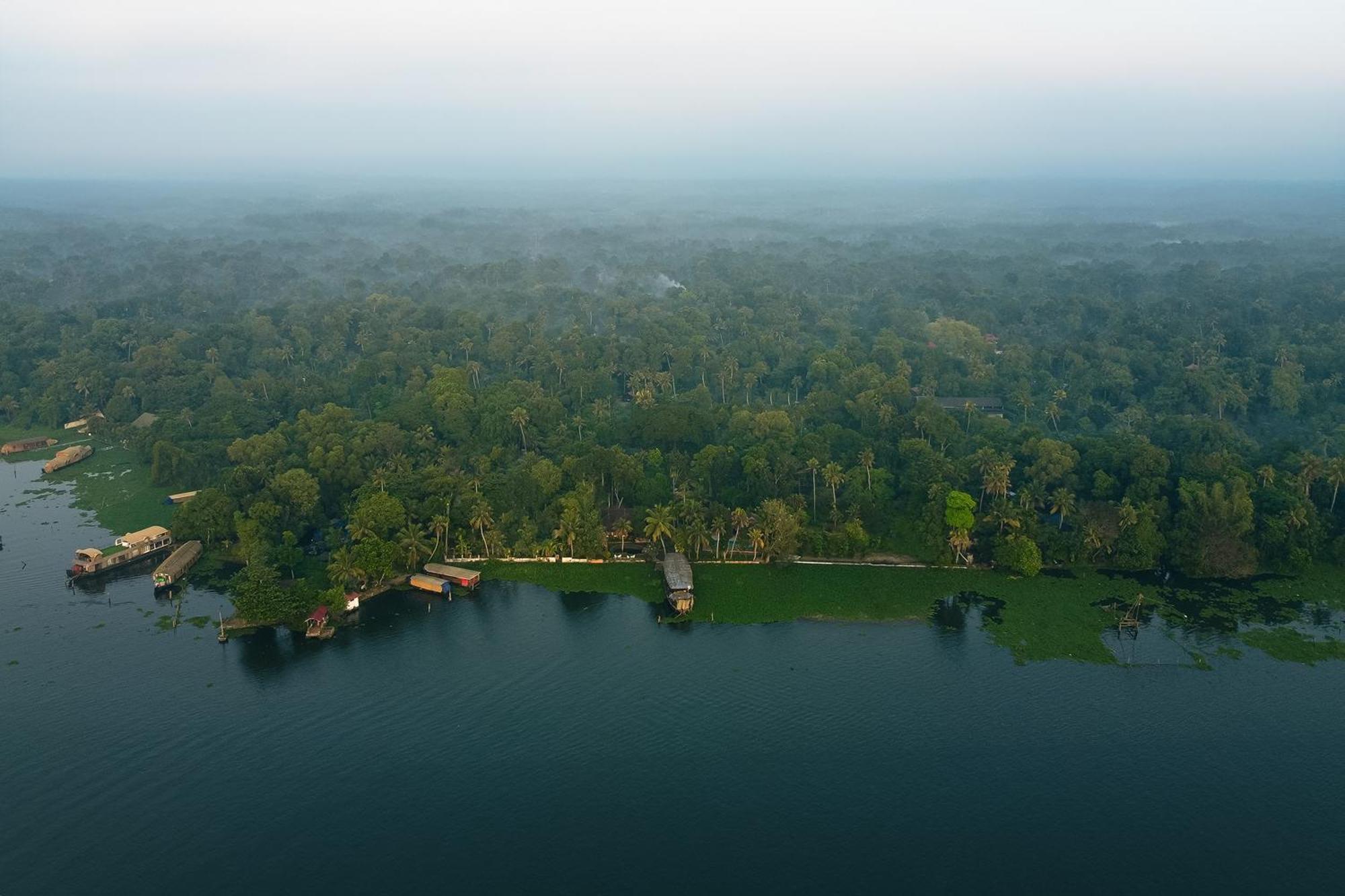 Blusalzz Villa - Muhamma, Alleppey - Kerala アーラップーザ県 エクステリア 写真
